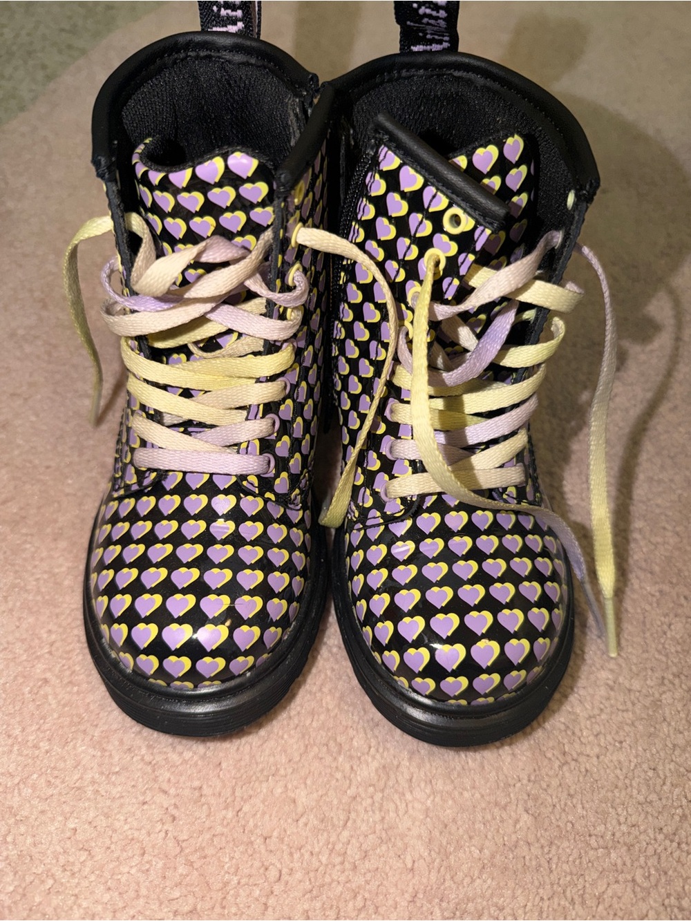 Dr. Martens Kids Heart-Print Lace-Up Boots in Purple and Yellow